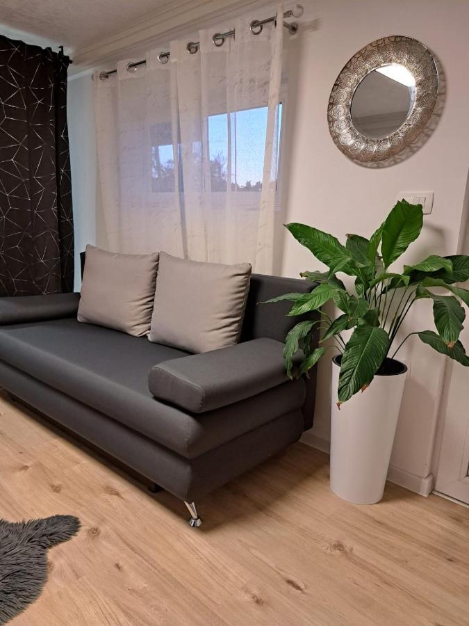 扎达尔Studio Apartman Maris公寓 外观 照片